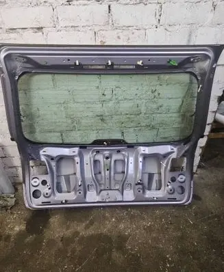 Tailgate/trunk/boot lid