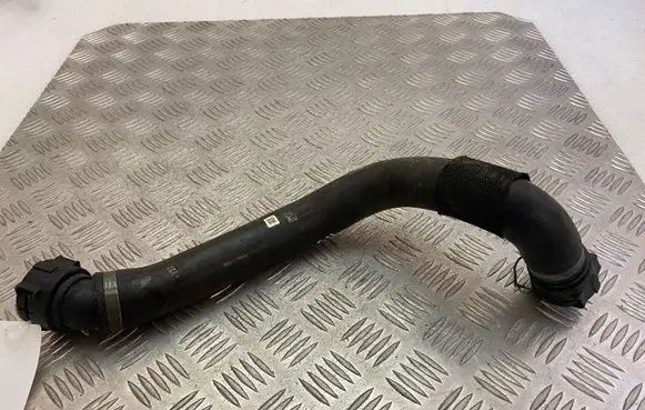 BMW 7 G11 G12 Engine coolant pipe/hose 8602603