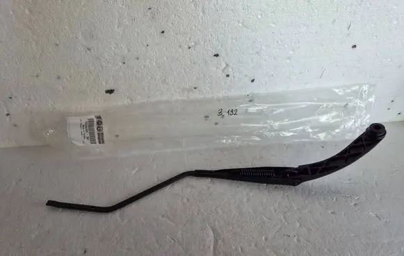 Fiat Qubo Front wiper blade arm 1380366080