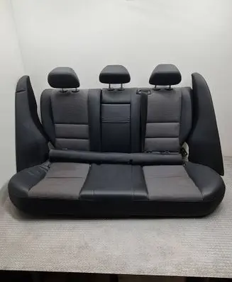 Mercedes-Benz C W204 Second row seats 
