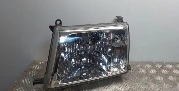 Toyota Land Cruiser (J100) Headlight/headlamp