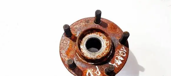 Nissan Leaf I (ZE0) Front wheel hub 