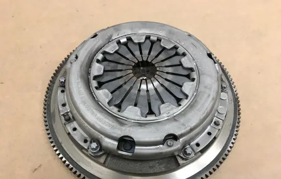 Mini Cooper Countryman R60 Clutch set kit 7561765