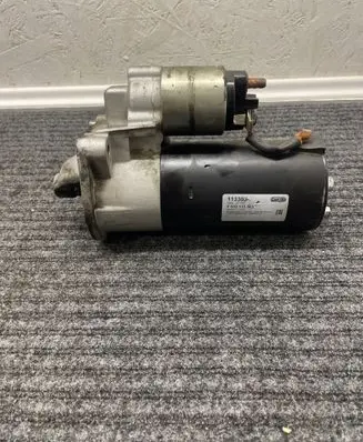 Volvo V50 Starter motor F032113303 113303