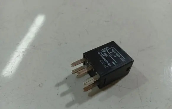 Chrysler 300 - 300C Other relay 21911C