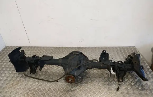 Dodge RAM 1500 DS Rear axle beam with reductor 68270329AB