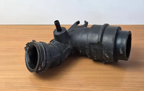 Hyundai i20 (BC3 BI3) Air intake hose/pipe 28139Q0300