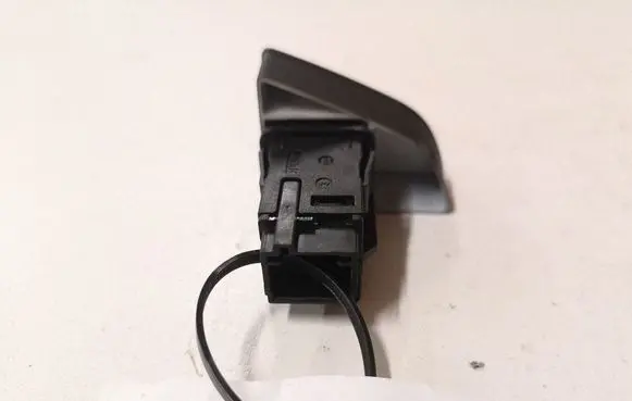 Citroen C5 Hazard light switch 96594789KR 033850101