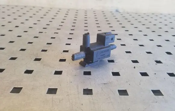 Jaguar XJ X351 Turbo solenoid valve AH22209054AA