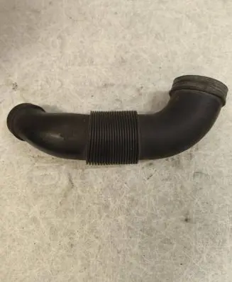 Audi Q7 4L Air intake hose/pipe 7L6129627F