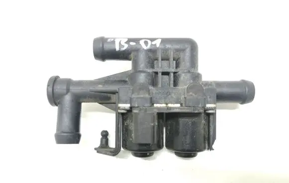 BMW 7 F01 F02 F03 F04 Coolant heater control valve 6411911916404 120106 A1147412200