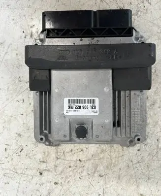 Audi A4 S4 B8 8K Engine control unit/module 03L906022MK