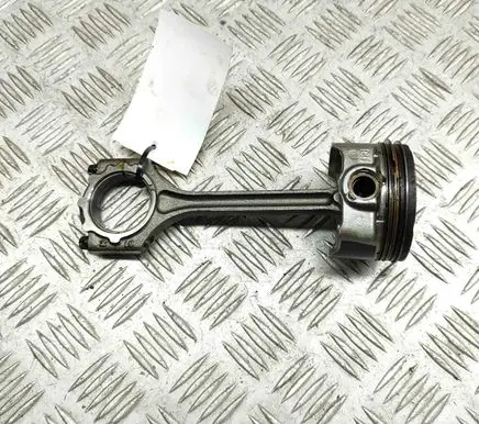 Hyundai Ioniq Piston 2351003HA0 2304103HA0