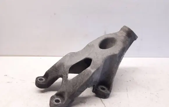 Audi A4 S4 B8 8K Engine mounting bracket 8K0199307AP