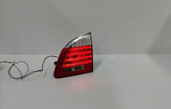 BMW 5 E60 E61 Tailgate rear/tail lights 7177698 717769807 63217177698