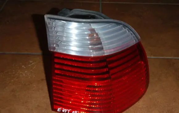 BMW 5 E39 Rear/tail lights 6902532