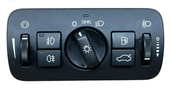 Volvo V70 Light switch 30739415 04066302 090516B