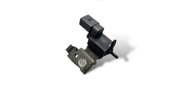 Seat Ibiza IV (6J,6P) Turbo solenoid valve 037906283C