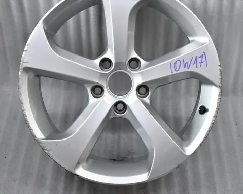 Volkswagen Golf VII R17 alloy rim 