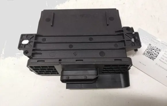 Audi A6 S6 C6 4F Power management control unit 4F0907280A F005S00102 0506853