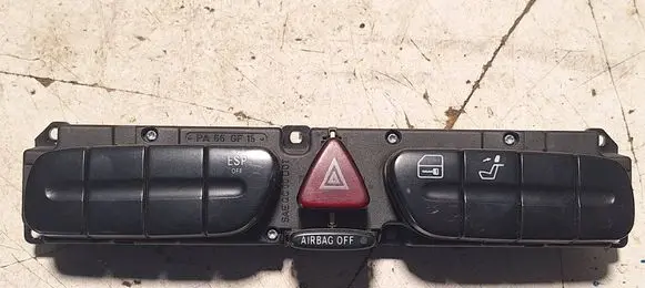 Mercedes-Benz C W203 Hazard light switch 2038203710 3306010102 10329003002