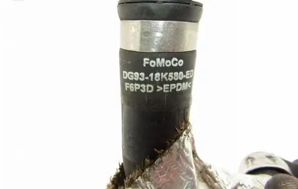 Ford Kuga II Engine coolant pipe/hose DG9318K580ED