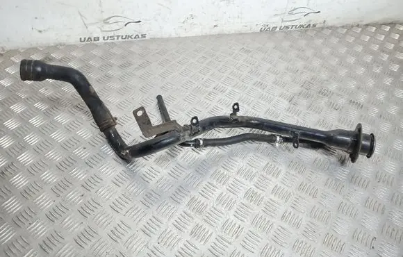 Fuel tank filler neck pipe