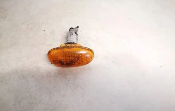 Chevrolet Matiz Front fender indicator light 1048197 104-8197