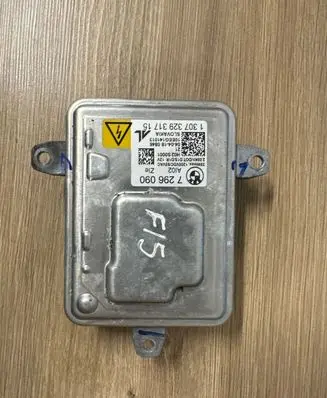 BMW X5 F15 Headlight ballast module Xenon 7296090 H02S0001 10EEG141013