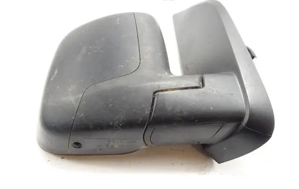 Front door electric wing mirror