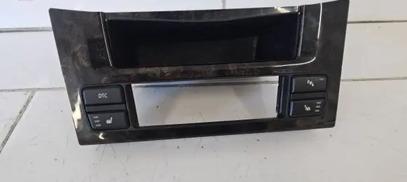 BMW 5 E60 E61 Glove box 51456 TCTAA4 69139391