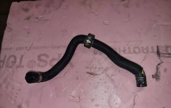 Renault Trafic III (X82) Coolant pipe/hose 217416968R 93866075