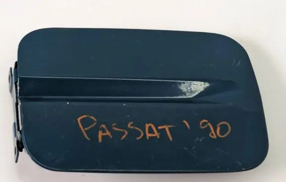 Volkswagen PASSAT B3 Fuel tank cap 333809905 333862288 034010017B