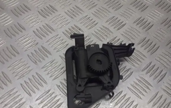 Skoda Roomster (5J) A/C air flow flap actuator/motor 6Q0820536