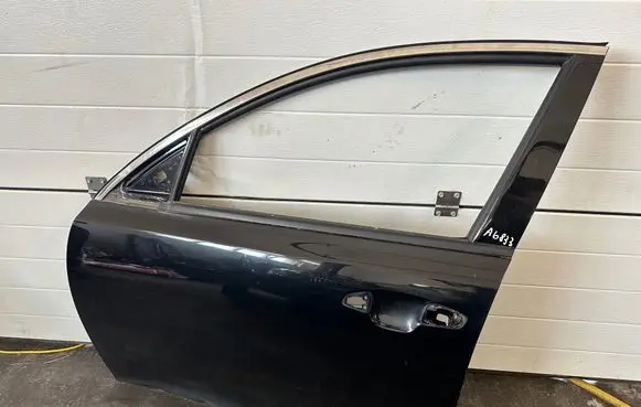 KIA Optima Front door