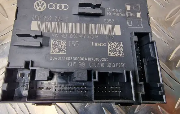 Audi A6 S6 C6 4F Door control unit/module 4F0959793T