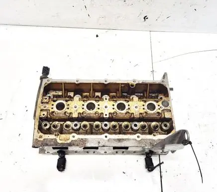Volkswagen Golf V Engine head 03c103358f 023d