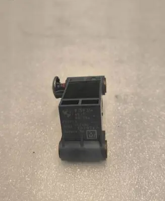 BMW 5 GT F07 Airbag deployment crash/impact sensor 9159314 06071001586