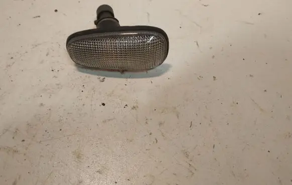 Opel Zafira A Front fender indicator light