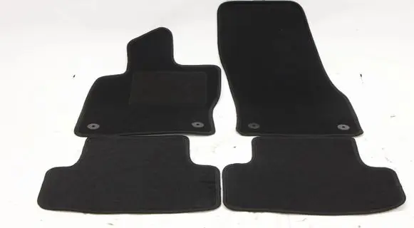 Skoda Karoq Front floor mat 5769410