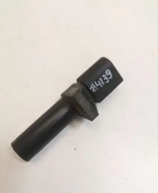 Mercedes-Benz E W211 Crankshaft position sensor 0031532828