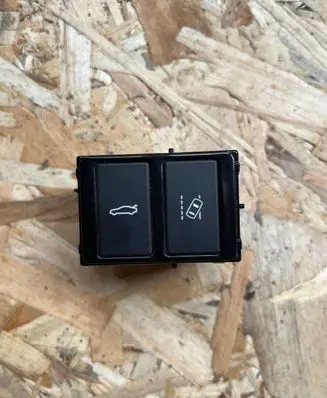 Jaguar XF Tailgate opening switch DH9WD