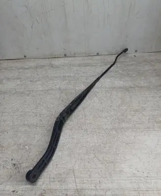 Opel Vectra C Front wiper blade arm 09185813