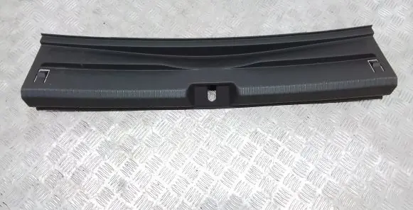 Volkswagen Golf VIII Trunk/boot sill cover protection 5H6863459B