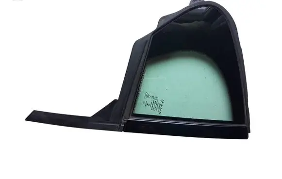 Rear vent window glass