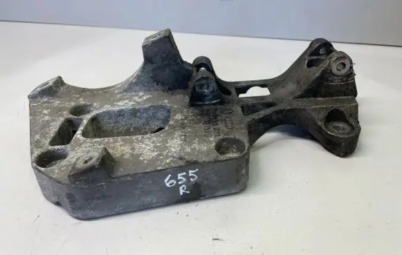 Generator/alternator bracket