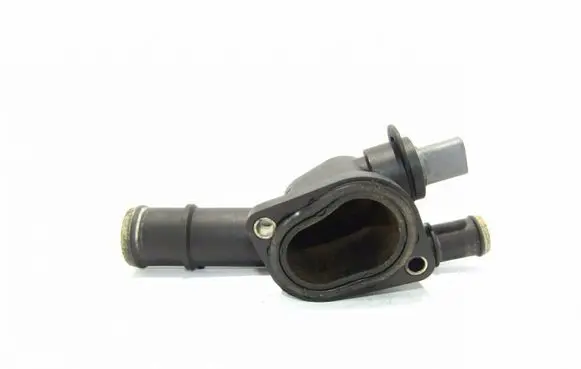 Audi A4 S4 B7 8E 8H Engine coolant pipe/hose 038121132G