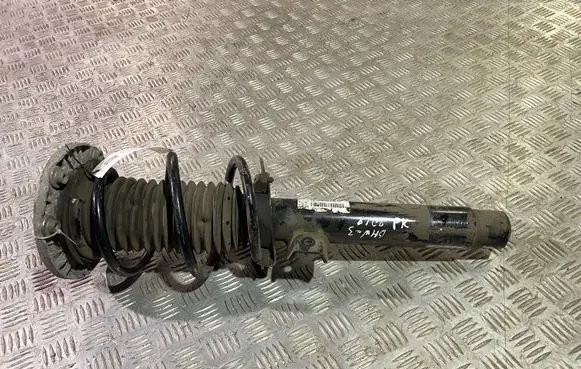 BMW 3 F30 F35 F31 Front shock absorber with coil spring 6873755