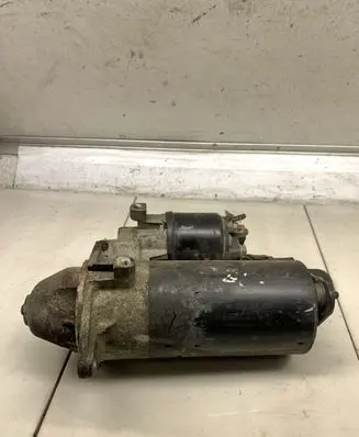 Opel Zafira A Starter motor 0001109055