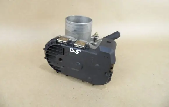 Volkswagen Polo III 6N 6N2 6NF Throttle body valve 0280750095